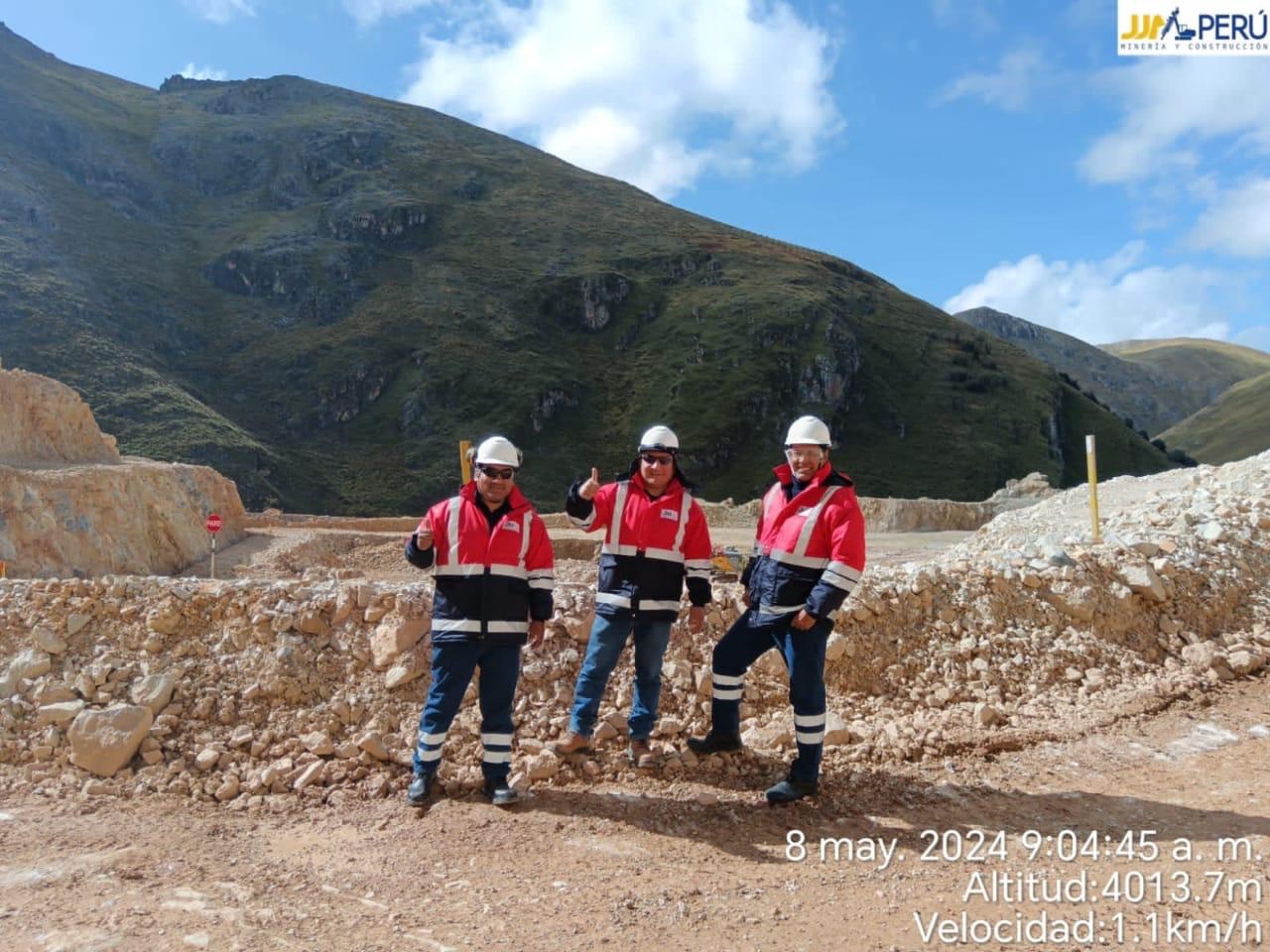 Experiencia de JJM Perú en minería y construcción